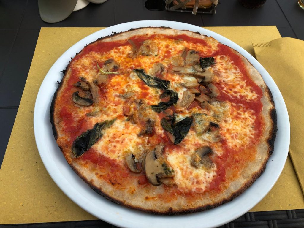 Glutenvrije Pizza bij Vizi & Virtù in Formia